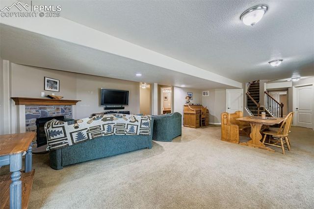 8099 Hollygrape Lane, Colorado Springs, CO 80927