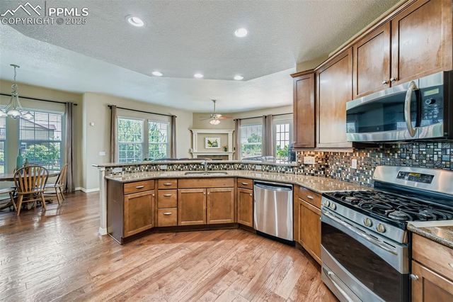 8099 Hollygrape Lane, Colorado Springs, CO 80927