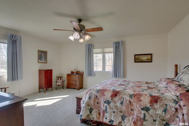 4801 CHESTNUT Street, Quincy, IL 62305