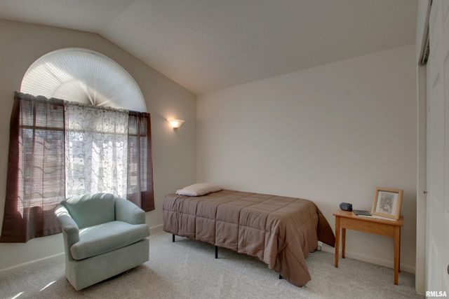 4801 CHESTNUT Street, Quincy, IL 62305