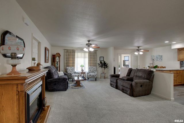 4801 CHESTNUT Street, Quincy, IL 62305