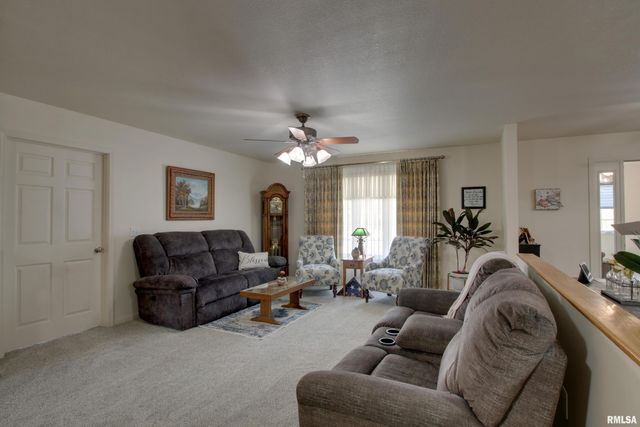 4801 CHESTNUT Street, Quincy, IL 62305