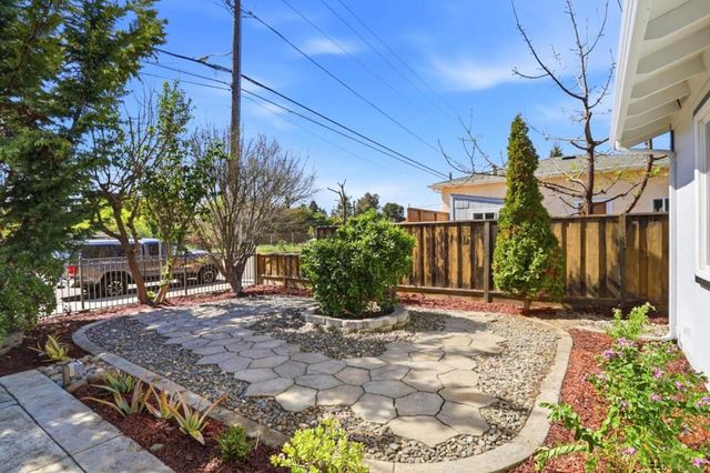 545 E Arques Avenue, Sunnyvale, CA 94085