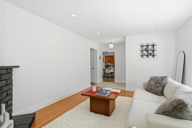 545 E Arques Avenue, Sunnyvale, CA 94085