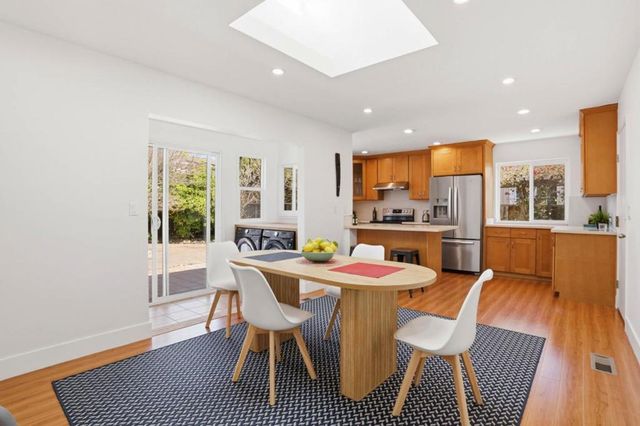 545 E Arques Avenue, Sunnyvale, CA 94085