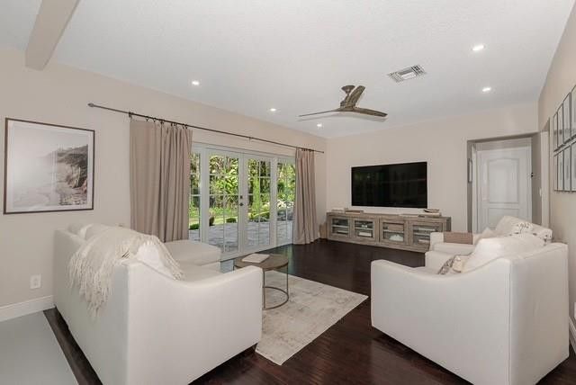 3748 Cypress Fern Way, Coral Springs, FL 33065