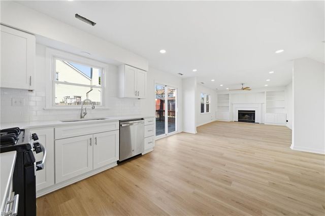 4732 Brompton DR, Virginia Beach, VA 23456