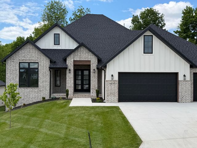 6027 S Holland Avenue, Springfield, MO 65810