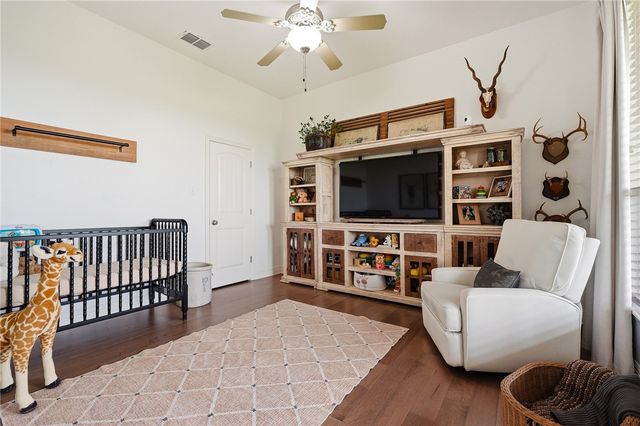 8710 King Ranch Dr, Corpus Christi, TX 78414