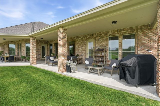 8710 King Ranch Dr, Corpus Christi, TX 78414