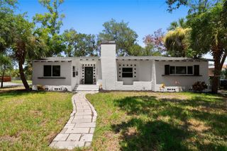 2235 5TH STREET S, St Petersburg, FL 33705
