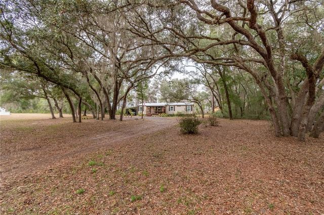 112 MAGNOLIA STREET, Hawthorne, FL 32640