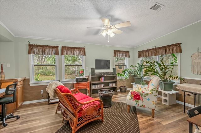 112 MAGNOLIA STREET, Hawthorne, FL 32640