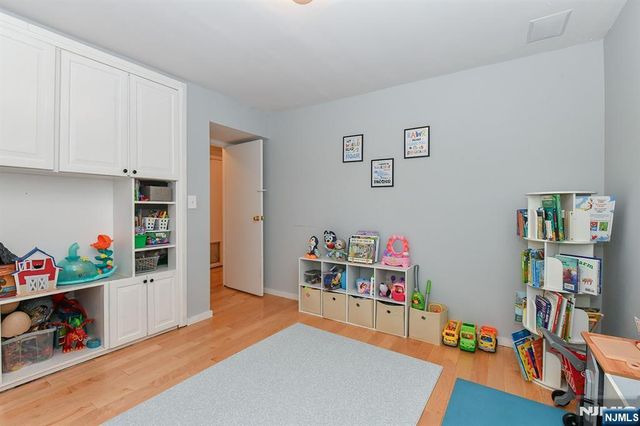 39 Triumph Court B, East Rutherford, NJ 07073
