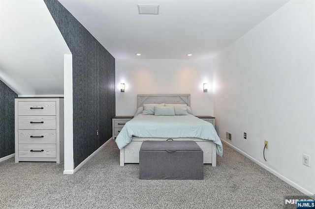 39 Triumph Court B, East Rutherford, NJ 07073