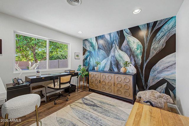 1109 E NICOLET Avenue, Phoenix, AZ 85020