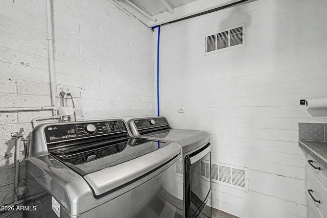 1109 E NICOLET Avenue, Phoenix, AZ 85020