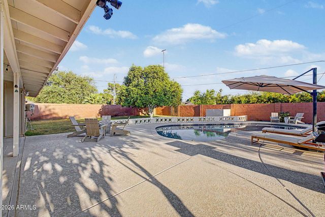 1109 E NICOLET Avenue, Phoenix, AZ 85020