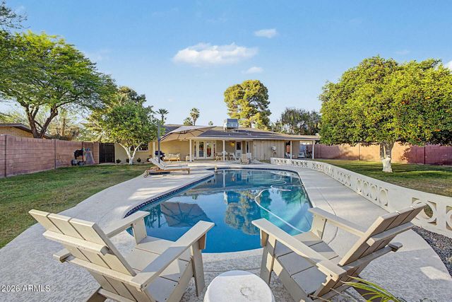 1109 E NICOLET Avenue, Phoenix, AZ 85020