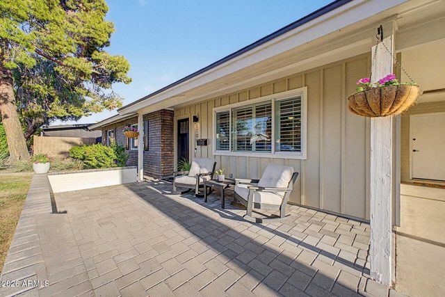 1109 E NICOLET Avenue, Phoenix, AZ 85020