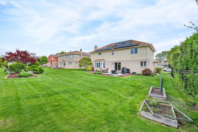 6 W Wend Street, Lemont, IL 60439