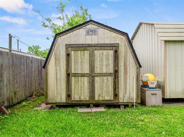 320 Pitre Street, Sulphur, LA 70663