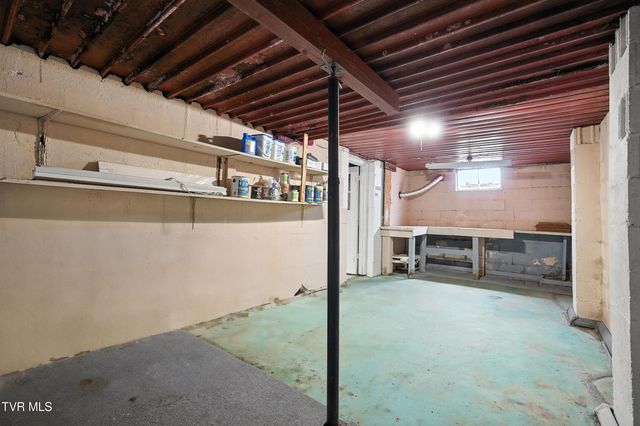 1140 Columbia Road, Bristol, TN 37620