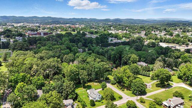 1140 Columbia Road, Bristol, TN 37620