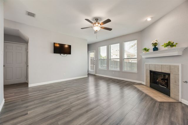 7054 Chinquapin Drive, Frisco, TX 75033