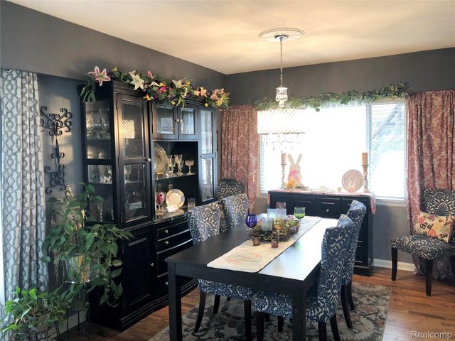 638 Maxine Street, Flint, MI 48503