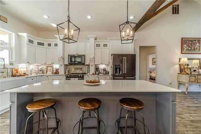 5304 S Apple Valley Road, Jefferson, GA 30549