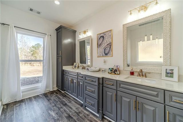 5304 S Apple Valley Road, Jefferson, GA 30549