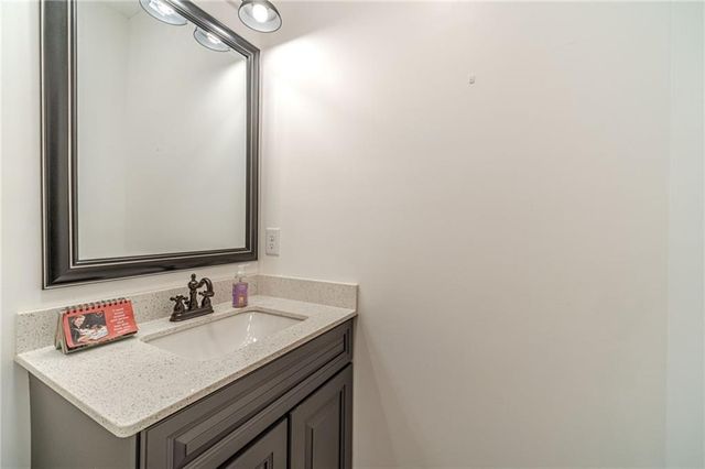 5304 S Apple Valley Road, Jefferson, GA 30549