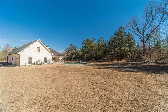 5304 S Apple Valley Road, Jefferson, GA 30549