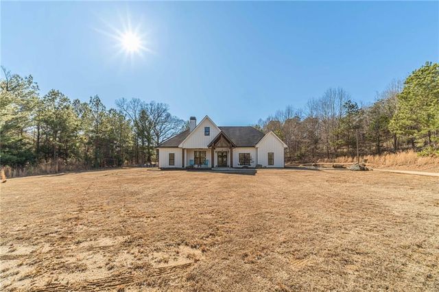 5304 S Apple Valley Road, Jefferson, GA 30549