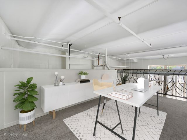 500 S Clinton Street 110, Chicago, IL 60607