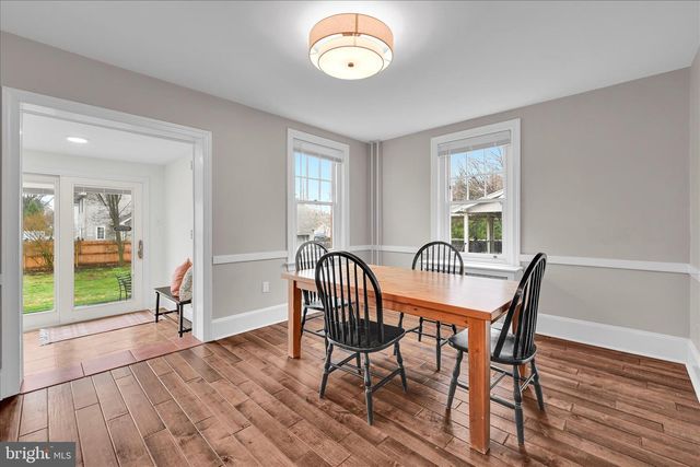 180 N CLINTON ST, Doylestown, PA 18901