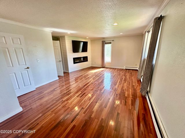301 Long Drive, Soldotna, AK 99669