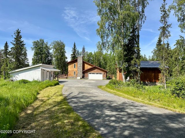 301 Long Drive, Soldotna, AK 99669