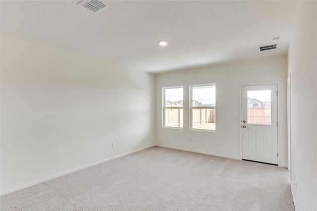 208 Wedemeyer ST, Taylor, TX 76574