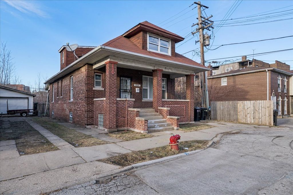 Image 1 of property listing at 2524 E 72ND Place, Chicago, IL 60649