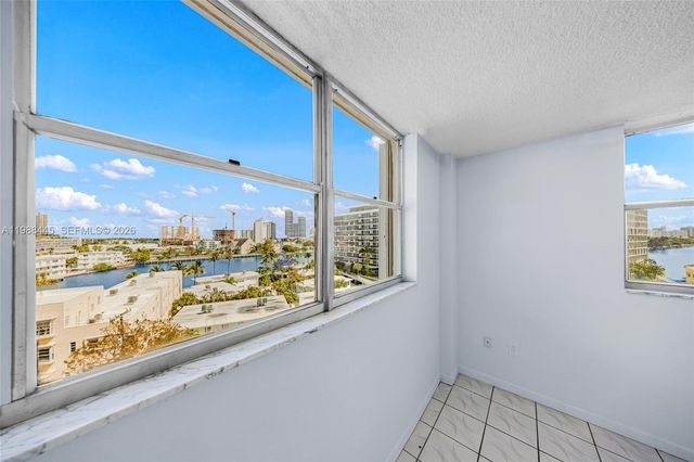 6900 Bay Dr 7E, Miami Beach, FL 33141