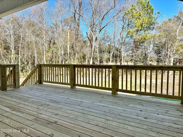 204 N Tamassee Lane, Beaufort, NC 28516