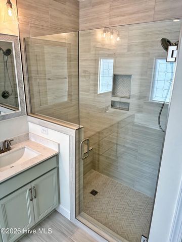 204 N Tamassee Lane, Beaufort, NC 28516