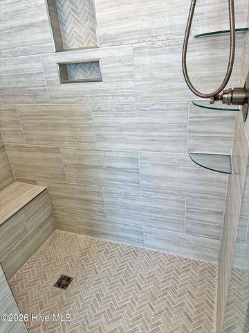 204 N Tamassee Lane, Beaufort, NC 28516