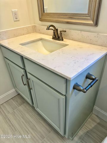 204 N Tamassee Lane, Beaufort, NC 28516