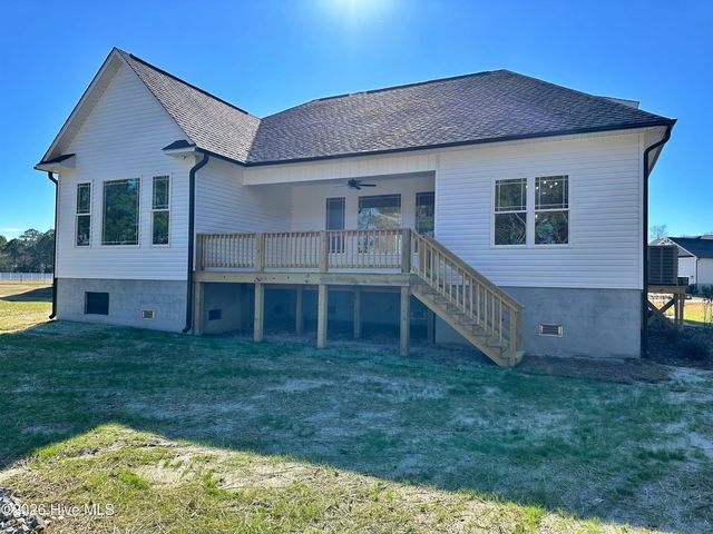 204 N Tamassee Lane, Beaufort, NC 28516