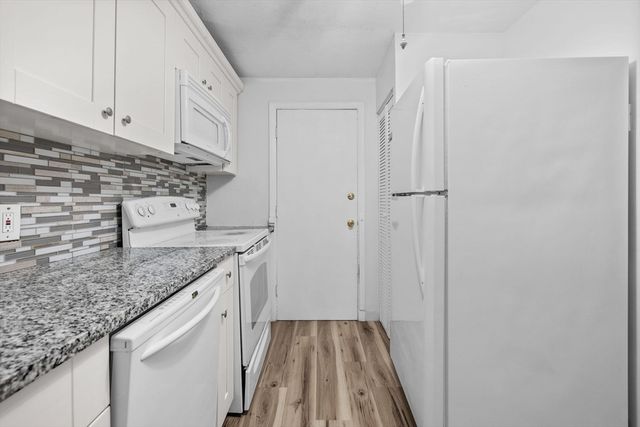 35 Mccoba St 36, Revere, MA 02151