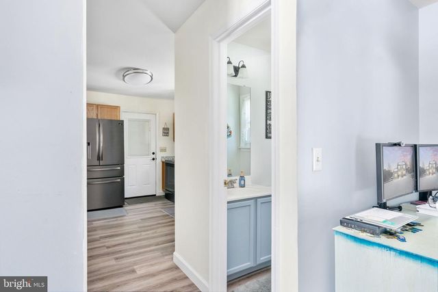 2 PLEASURE CT, Stafford, VA 22556