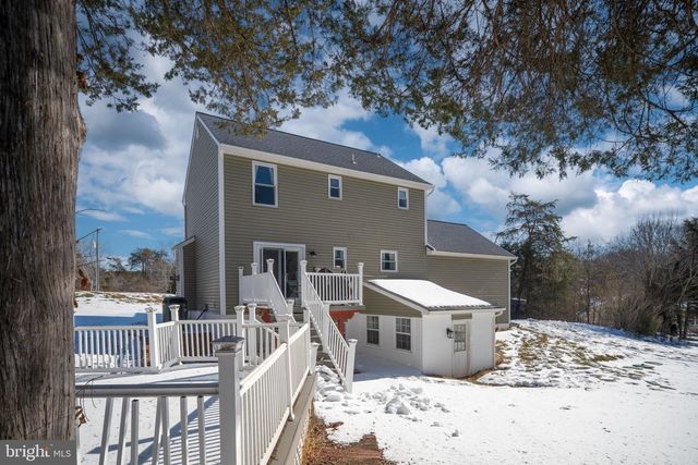 2 PLEASURE CT, Stafford, VA 22556